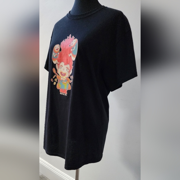 NUE, Seattle, WA Souvenir TShirt - Picture 3 of 8